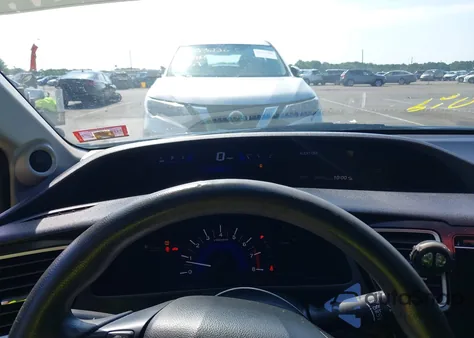 2015 Honda Civic Se z USA, uszkodzony, nr VIN 19XFB2F73FE264396